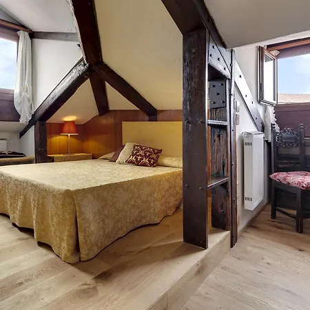 Ca' Badoer Attic * Venecia